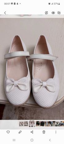 Туфли белые для девочки