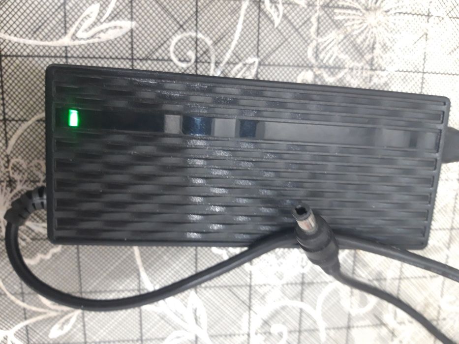 Блок питания для электросамоката