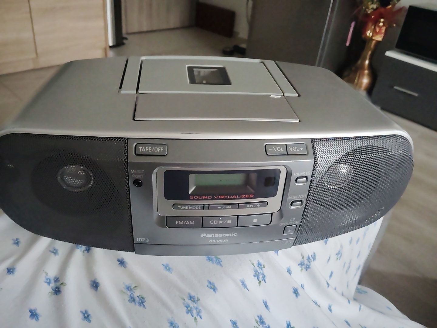 Касетофон  JVC, система Панасоник