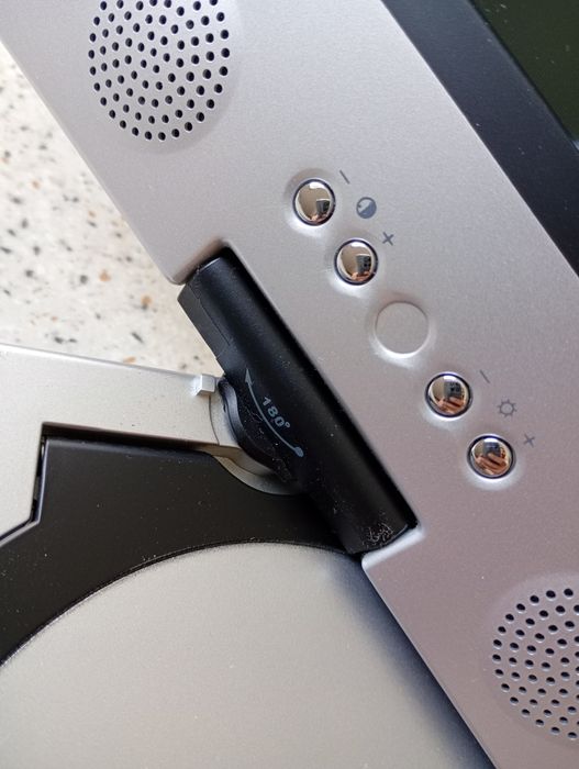 DVD auto/produs nou- fara alimentator