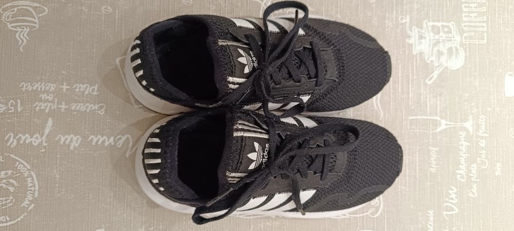 Adidas băieți 32