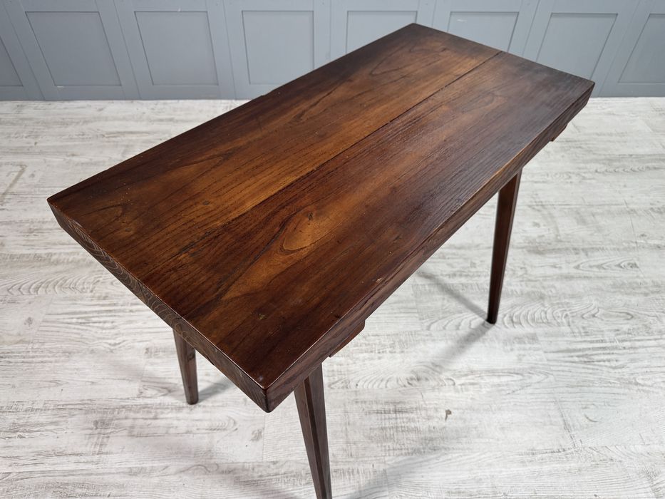 Рустикална, малка, трапезна маса У018