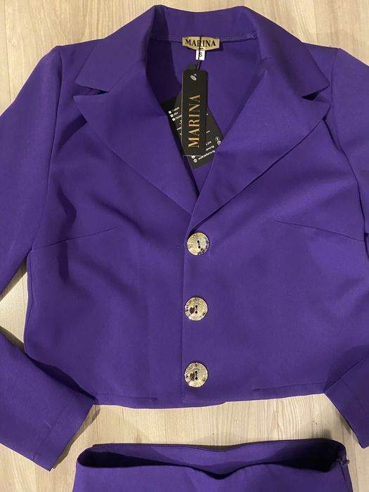 Спортно елегантен костюм s