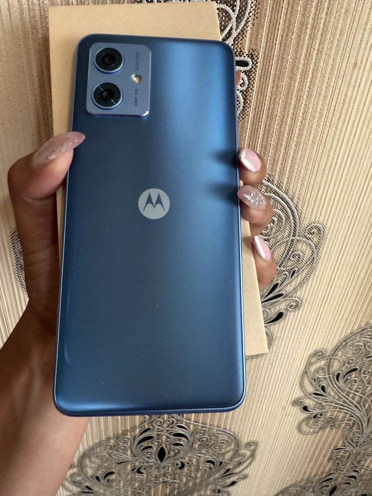 Уникален телефон Motorola G54 5g