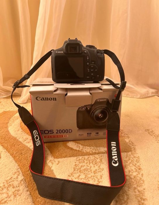 Canonn eos2000d
