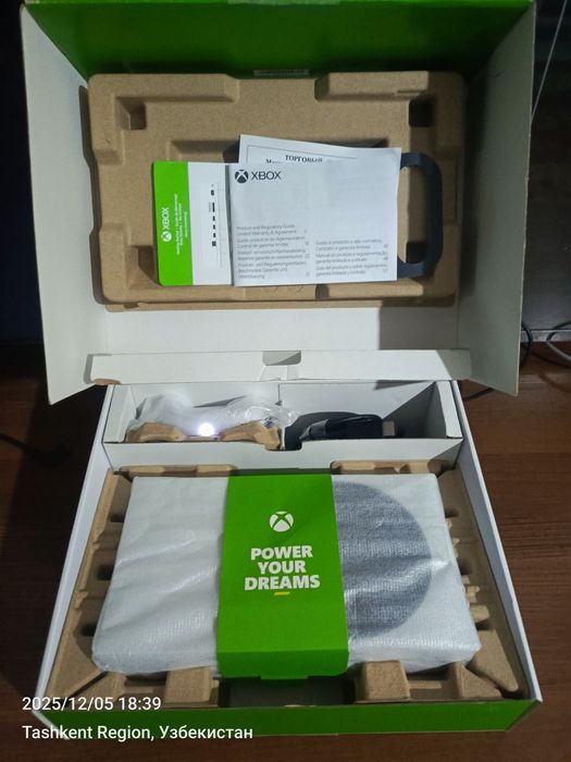 Xbox Series S в новом состоянии с гарантией