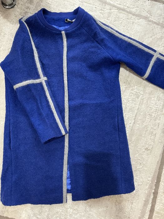 Отдам пальто женское р-р 46-48