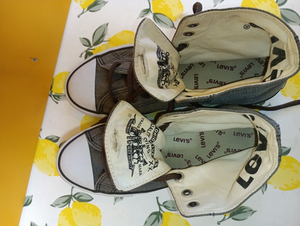 Levis N 41 кецове - 35 лв