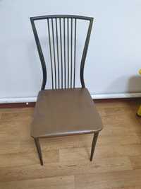 Продам стулья по 2000 тенге