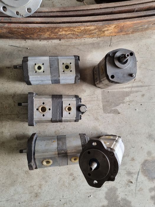 Pompe hidraulice duble cu roti dintate noi originale