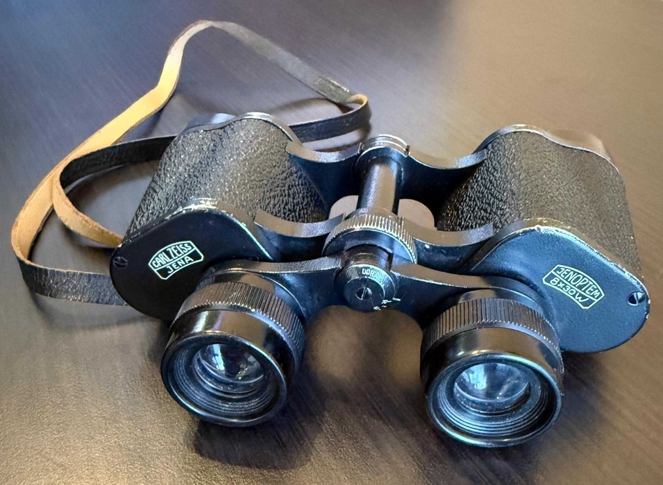 Бинокъл Carl Zeiss Jena Jenoptem 8x30 (1975 г.)