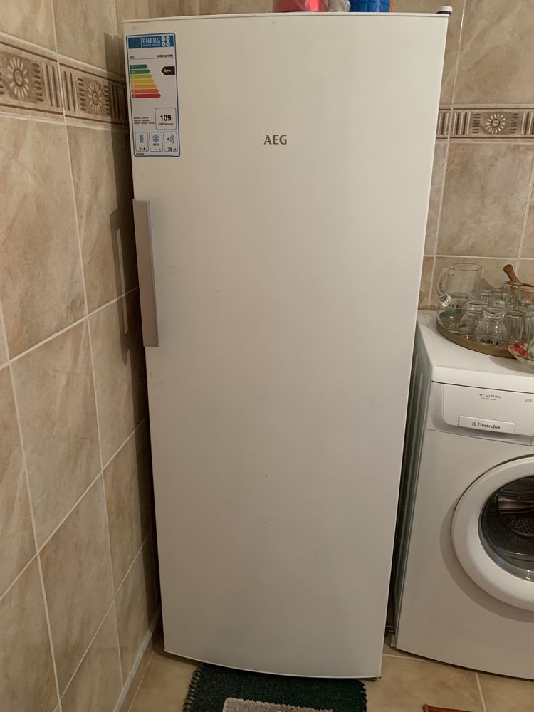 Хладилник AEG ( охладител )