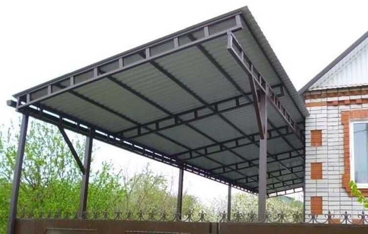 Навесы из поликарбоната и профлиста, кованые металлические. Монтаж .