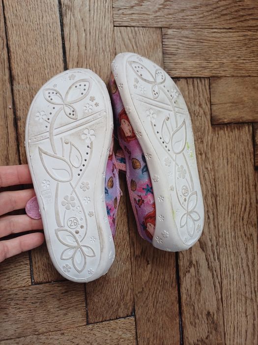 Пантофки малка дама