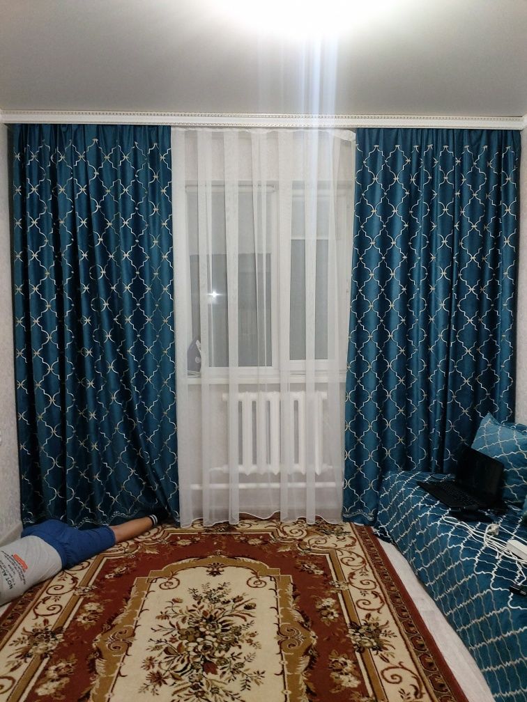 Продам шторы красивая для гостиную