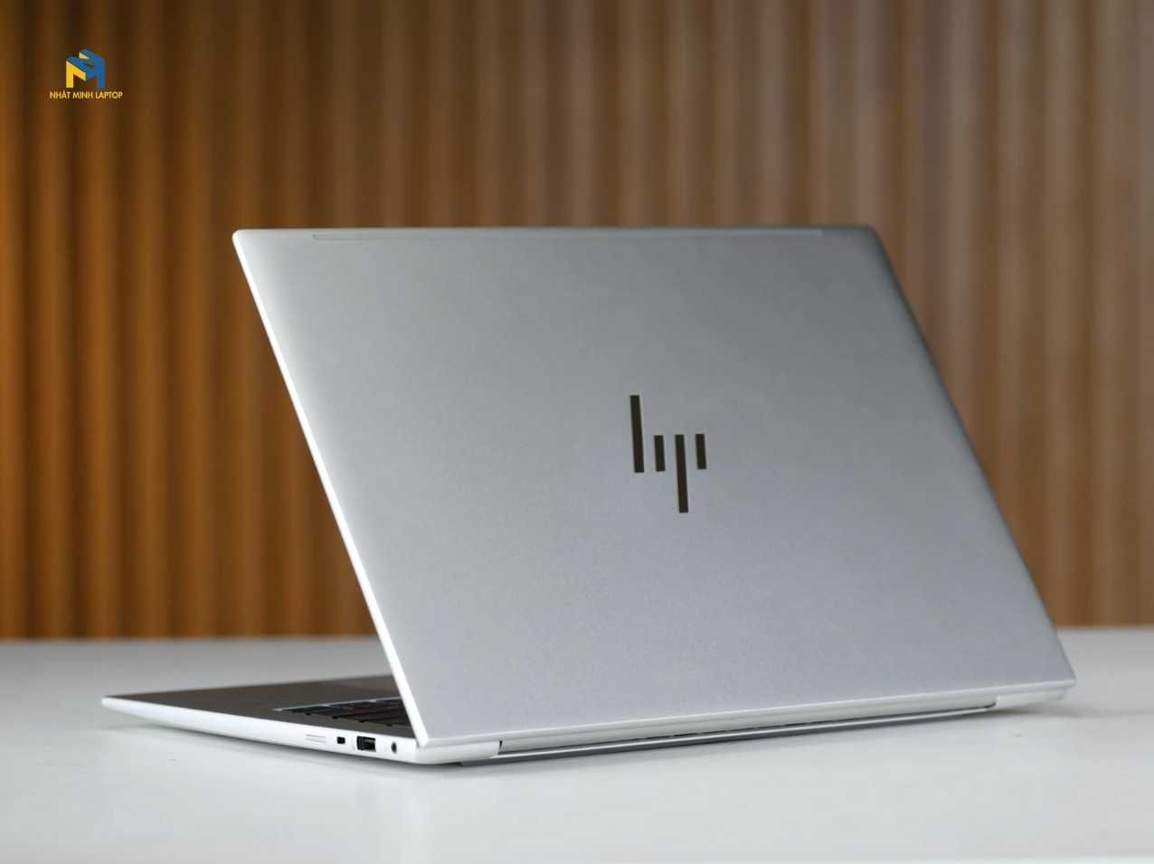 HP EliteBook 845 G10 14" WUXGA AMD Ryzen 5 PRO 7540U  16 GB  512 GB