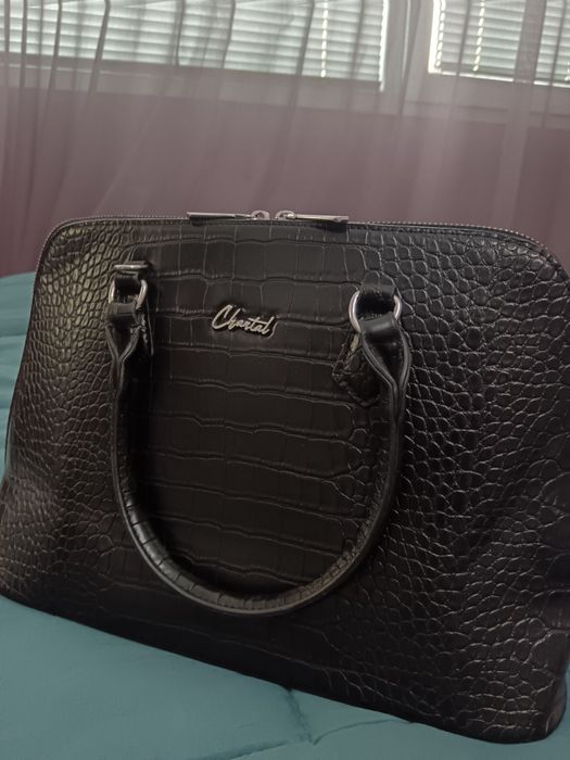 Елегантна дамска чанта