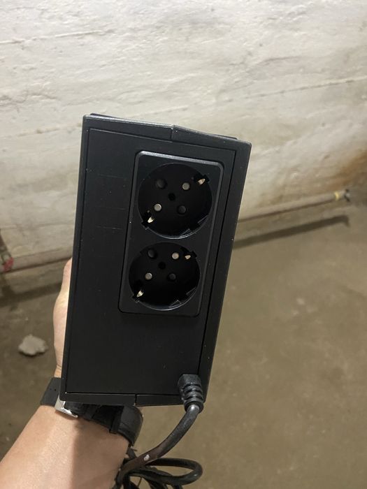 Трансформатор новыи не пользовались