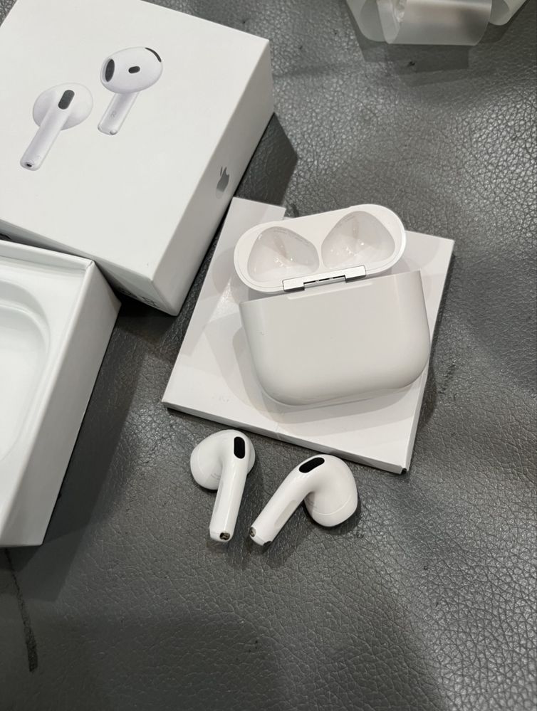 AirPods 4 Sigilate IOS 18.3