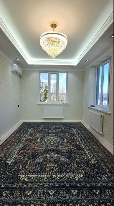 Irigatsiya tomonda 2 xonalik uy sotiladi