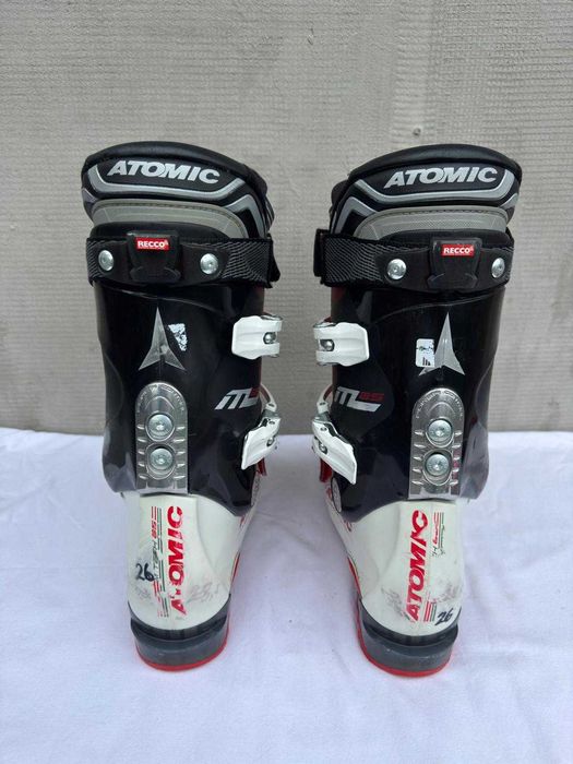 Clapari ski schi Atomic B5 marime Eur:41 Mondo:26