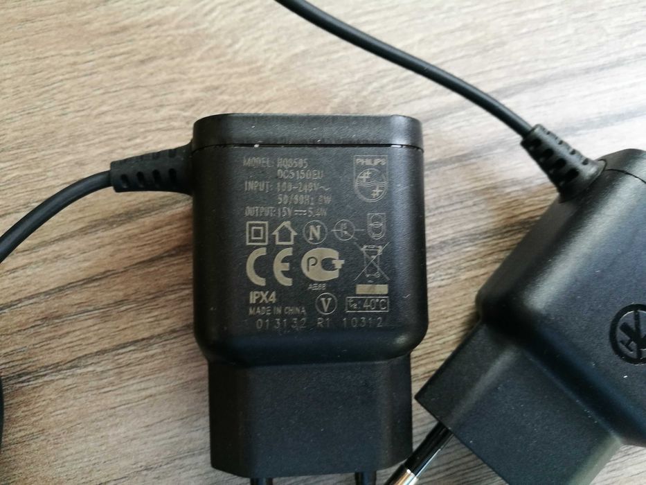 PHILIPS HQ8505 Incarcator 15V-5.4W    Adaptor Perfect fuctional