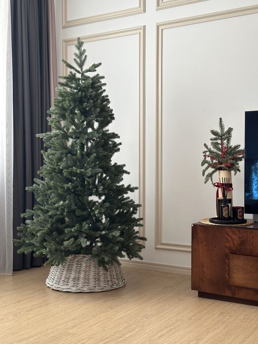 Елка искусственная 180см