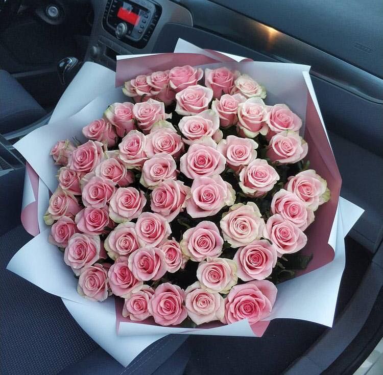 цветы букеты Розы с доставкой до двери