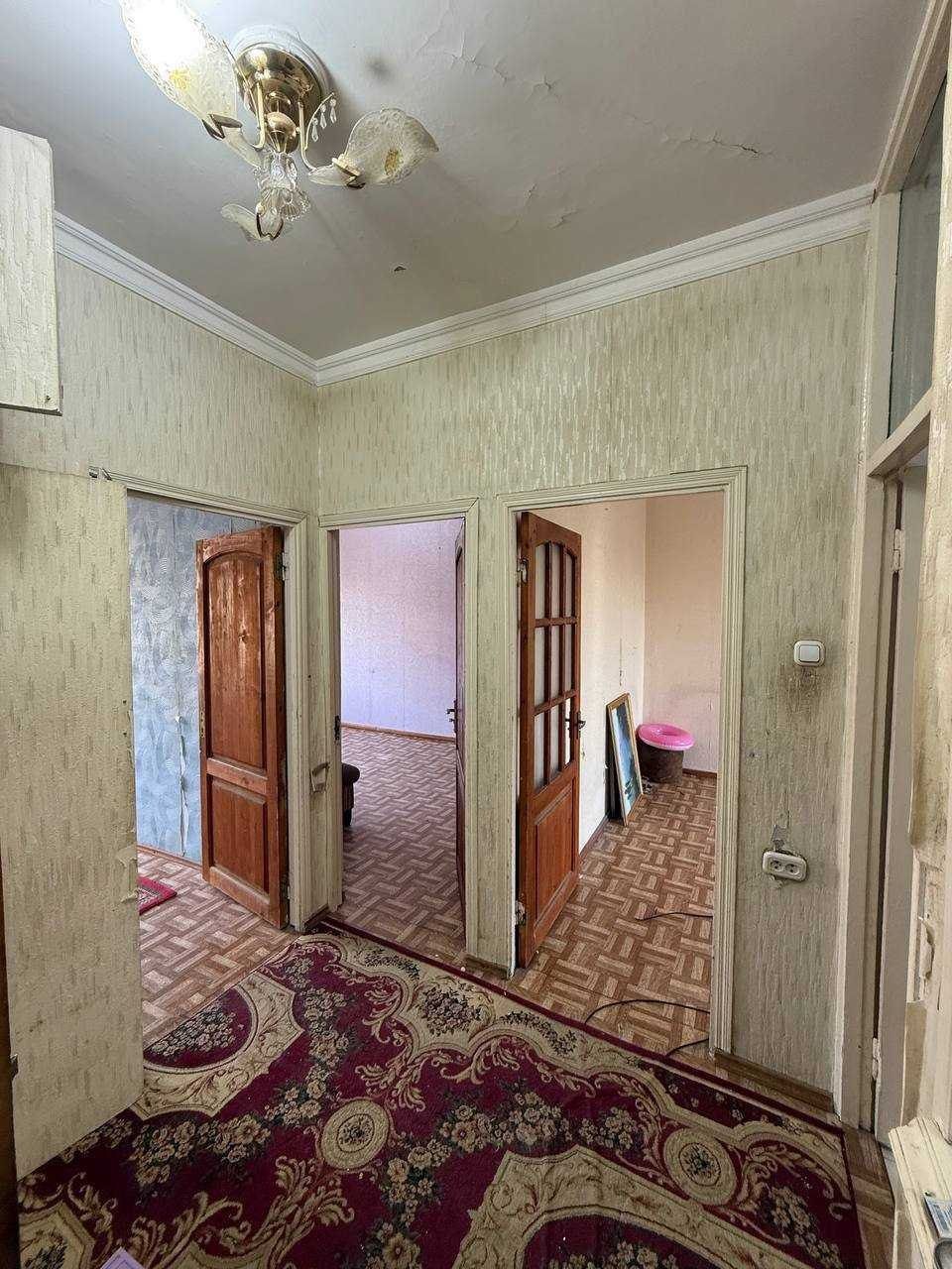 Yunusobod 12 mavze 3 xona 3 etaj 68² sotiladi