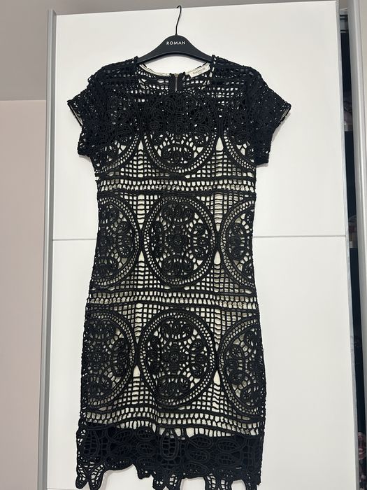 Дамска вталена рокля