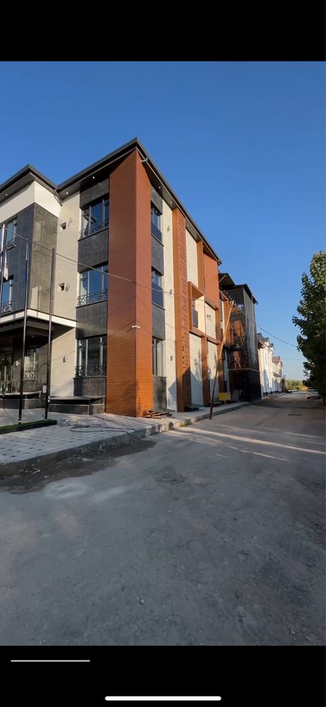 Продаётся недилое Здание на Юнусабаде ул Янгишахар  6 соток 2150м2