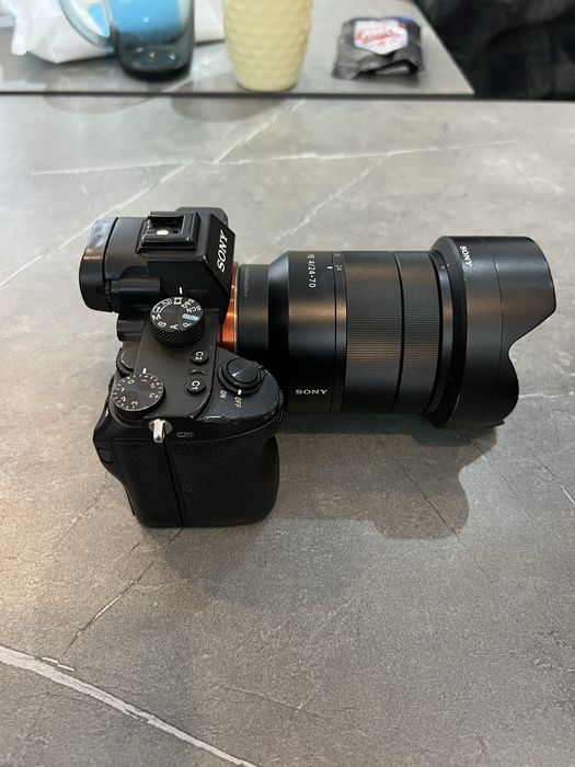 Sony A7 III ideal full holatda