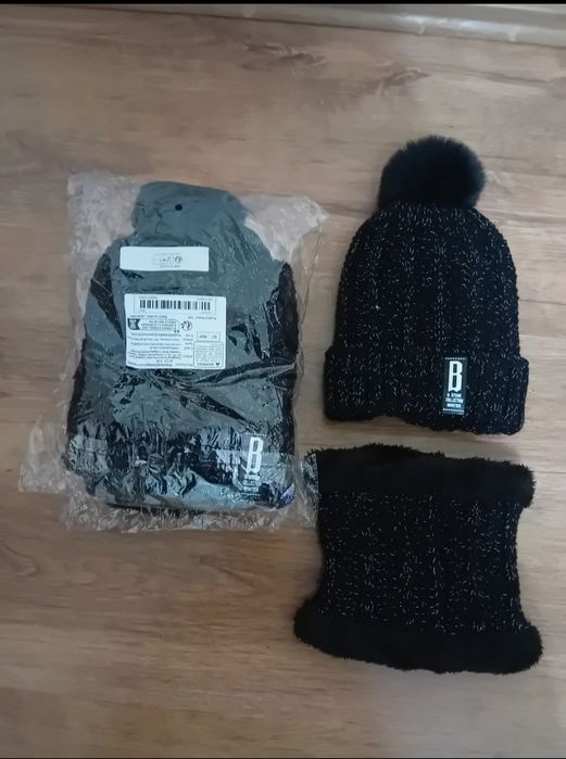 Fes cu fular circular