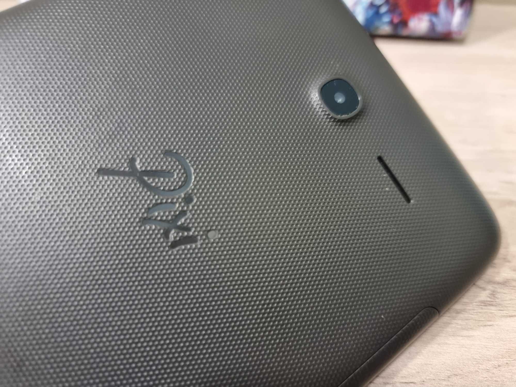 Таблет Alcatel 9002X 7'