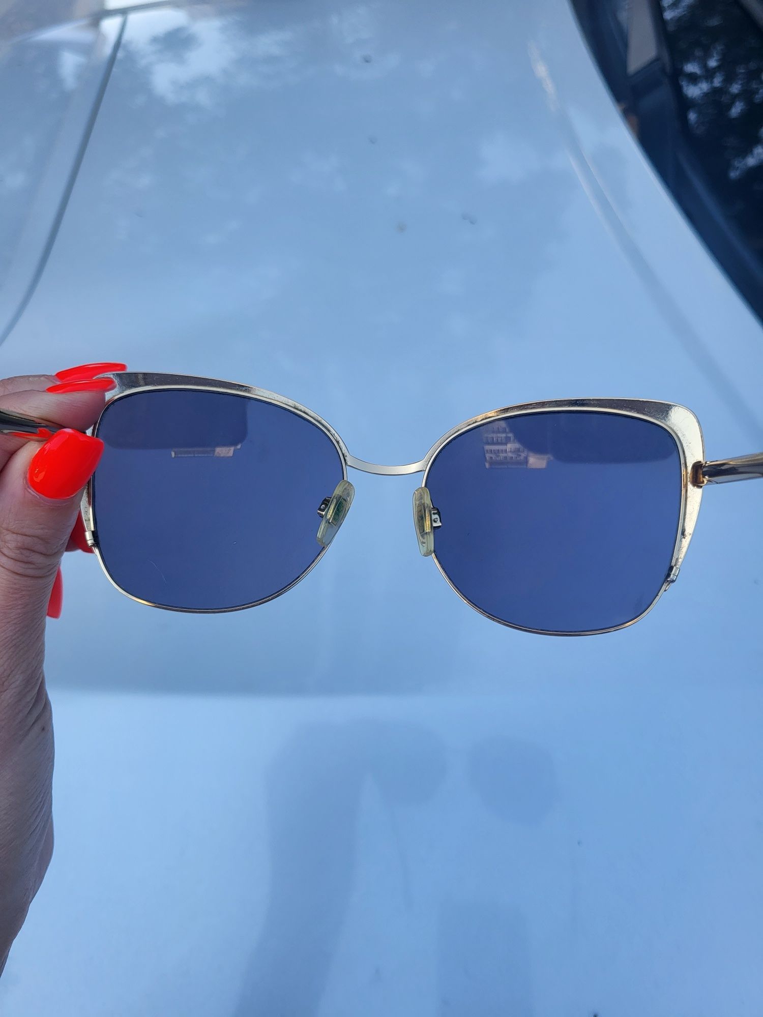 Guess, Dolce & Gabbana слънчеви очила
