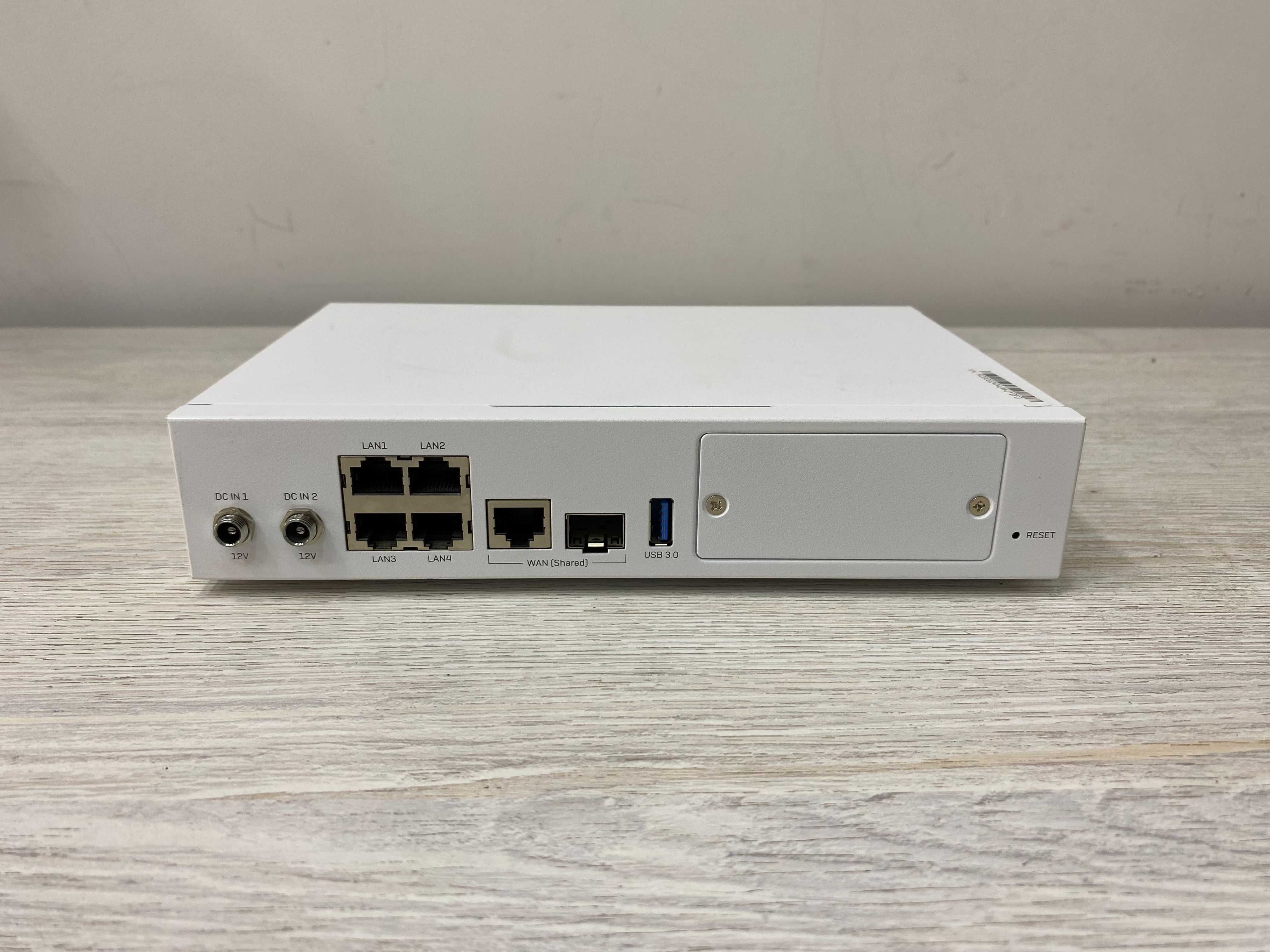 Удаленное Ethernet-устройство SOPHOS SD-RED20