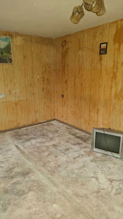 Продава се Къща в Перник, Нов Драгановец - 258 кв.м за 324 €/кв.м - Снимка #2