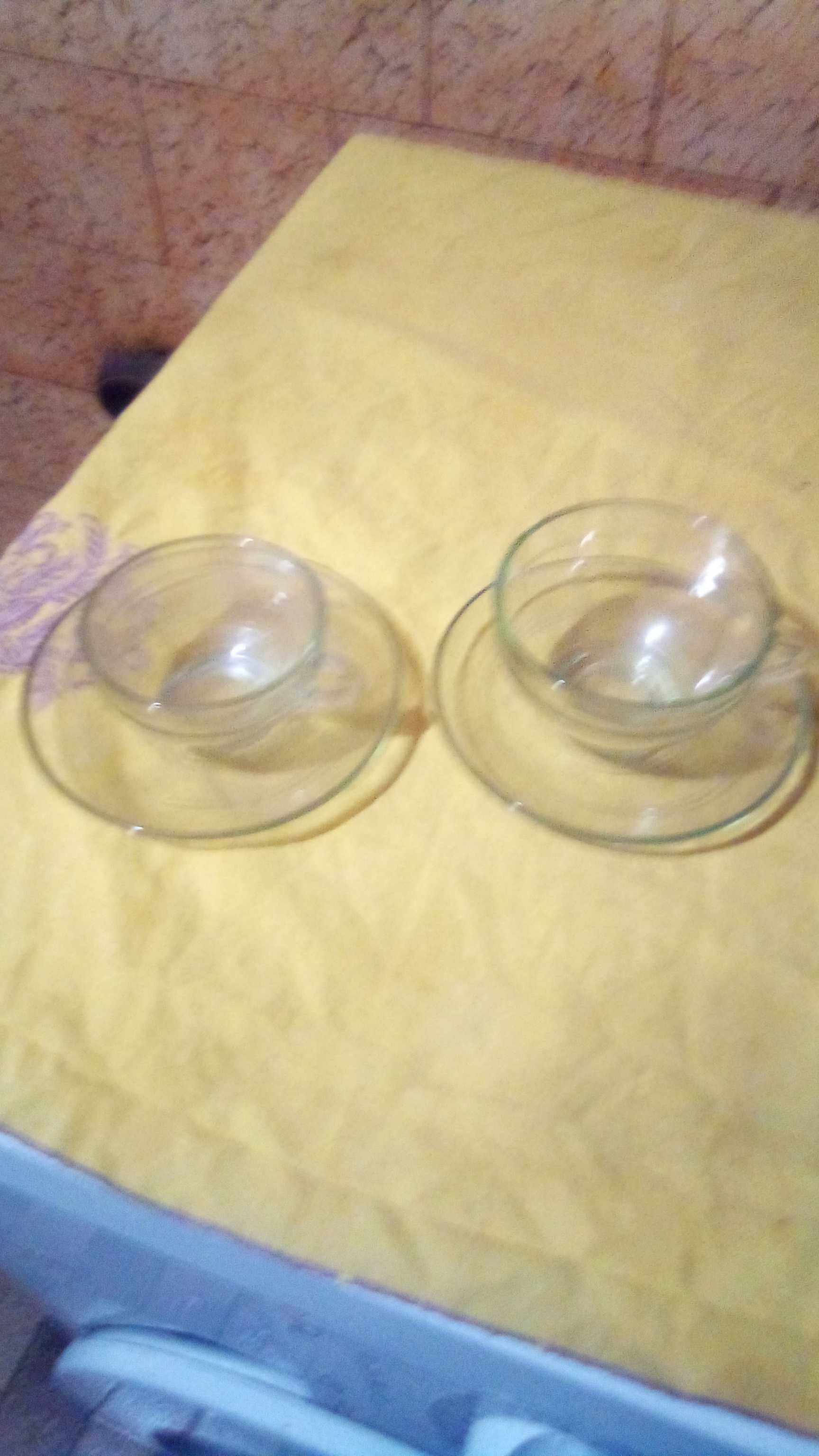 Порцеланови чинии, стъклени чаши и други