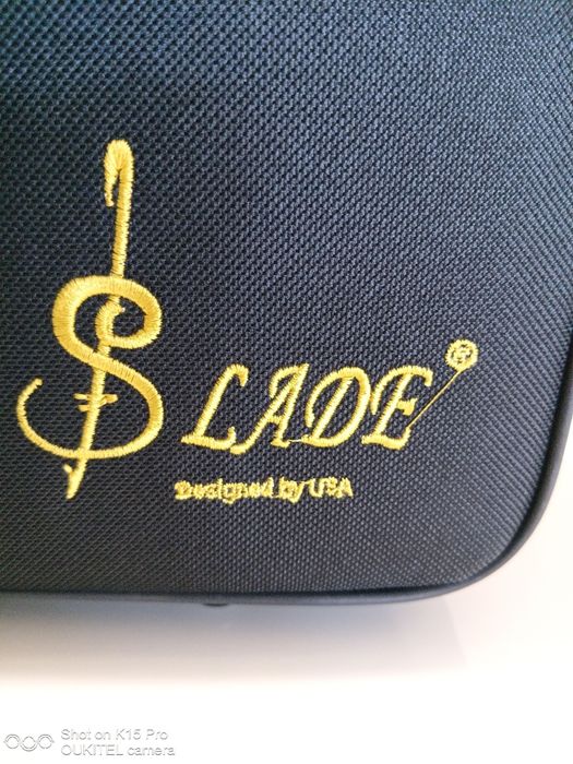 Кларинет червен Бемол