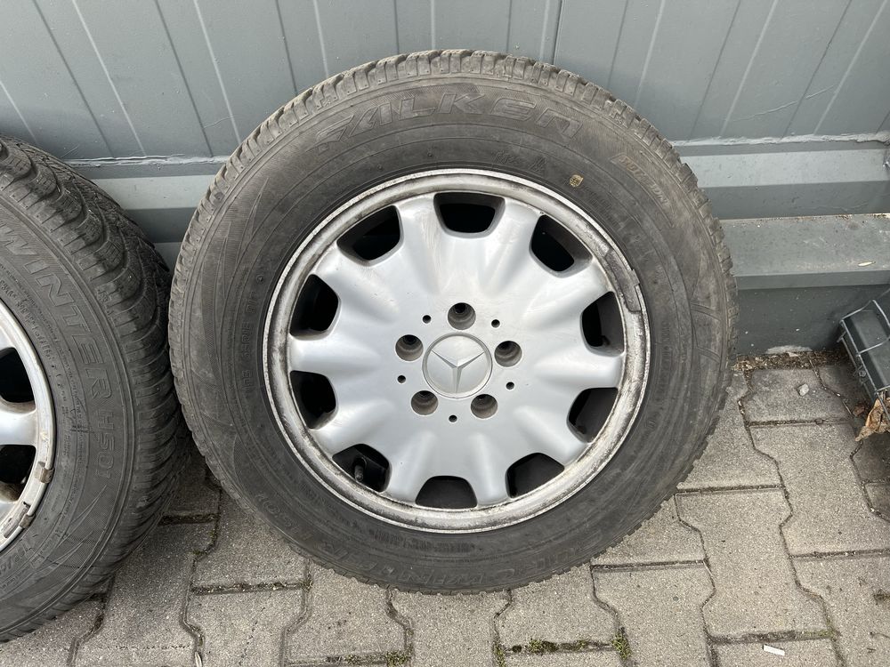 4 бр. Оригинални джанти с гуми за Mercedes Falken 195/65/15