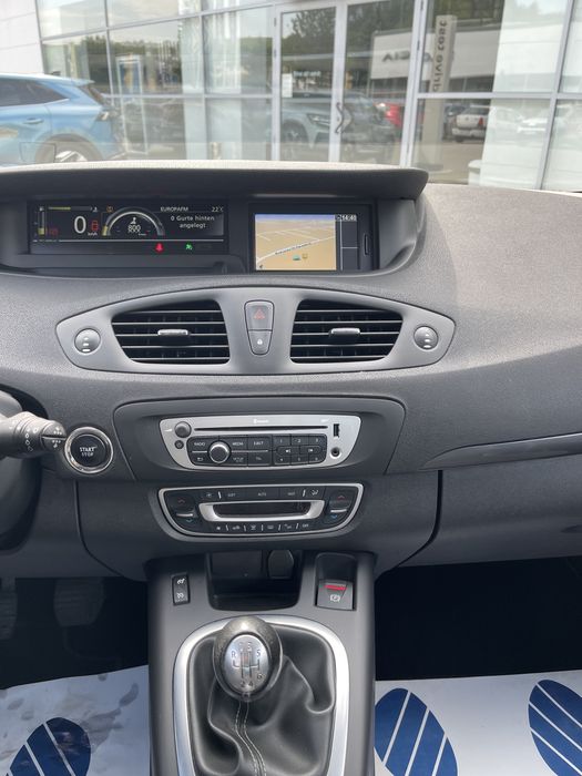 Renault Scenic  3  Af. 2015  Benzina 115 CP