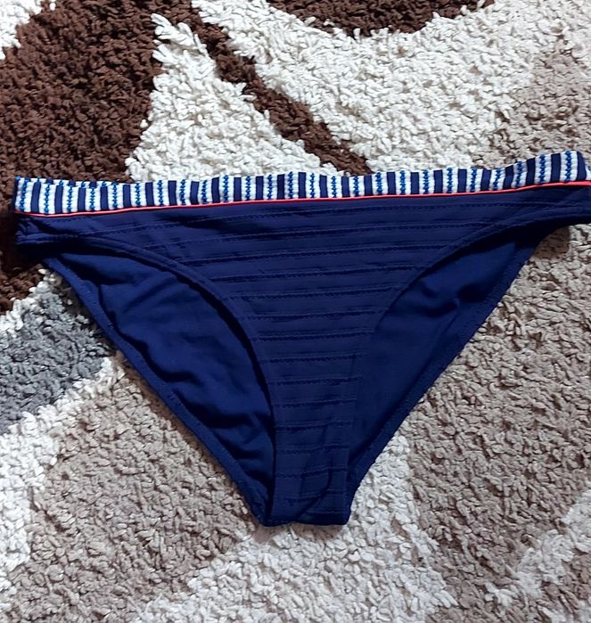 Бански triumph 80C