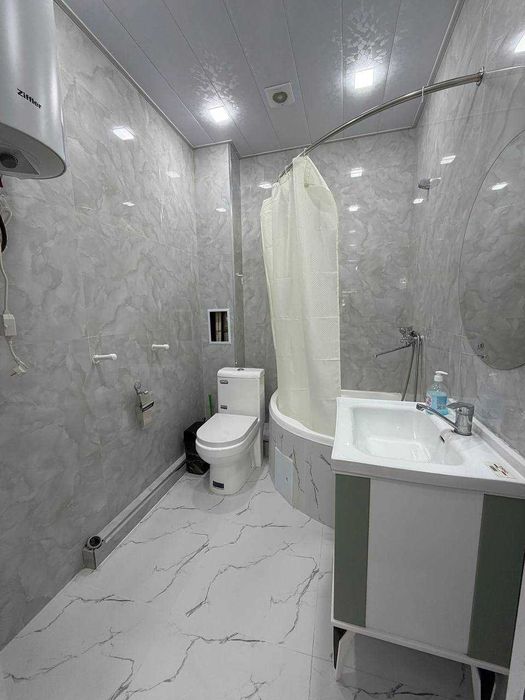 Продаётся 1х передел в 2х комн квартира на 2 этаже Ор-р Динамо 7 гузал