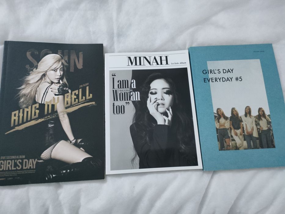 Vând Albume Kpop GOT7, Pentagon, Monsta X, Loona Collection,Girl's Day