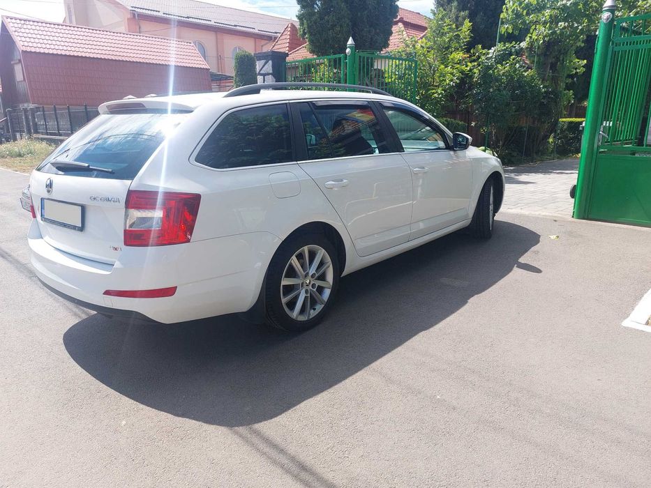 Vând Škoda Octavia III 2.0 TDI 4x4 – 150 CP, Break, an 2014, Euro 5