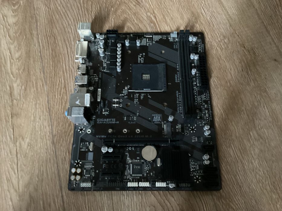 Материнская плата Gigabyte GA-A320M-H AM4
