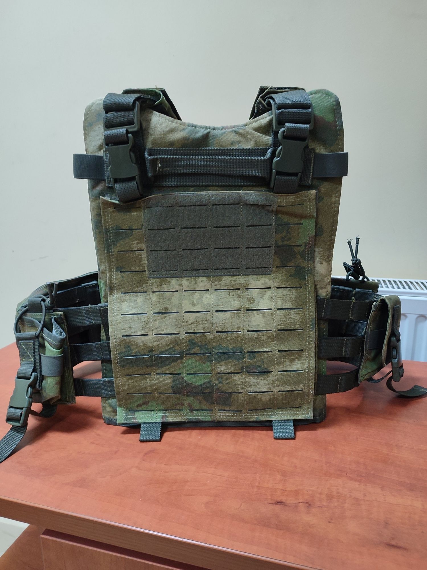 Тактическа щурмова жилетка plate carrier