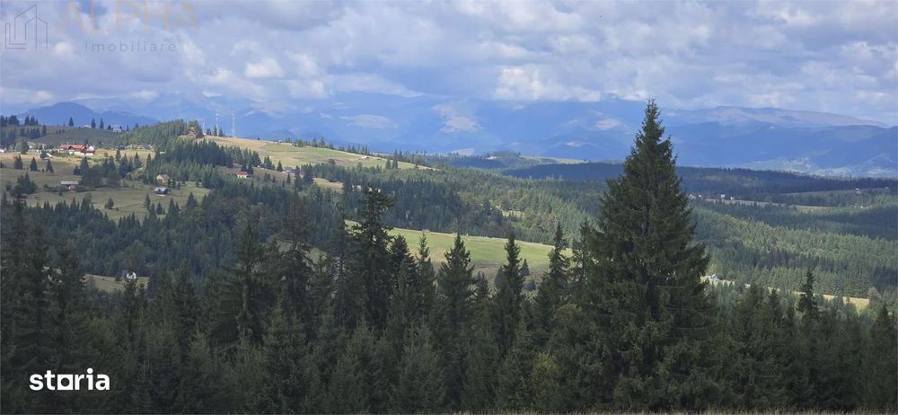 Teren intravilan cu priveliste spectaculoasa - Piatra Fantanele