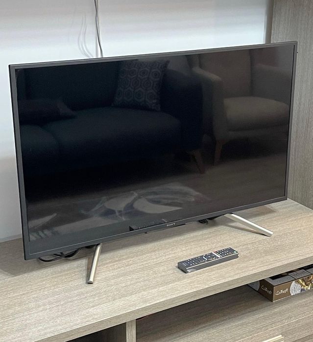 Televizor Smart LED Sony BRAVIA 108 cm, 43WF660, Full HD, Clasa A+