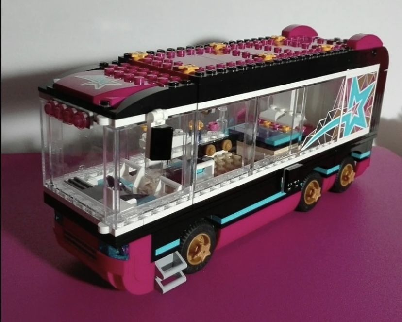 Lego Friends autobuz